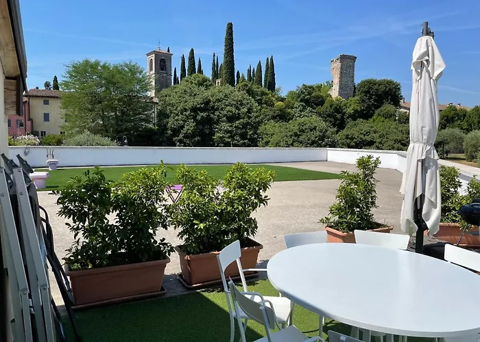 Apartmanhotel Barchi - &