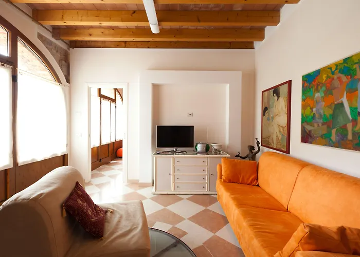 Barchi - & Apartmanhotel 4*
