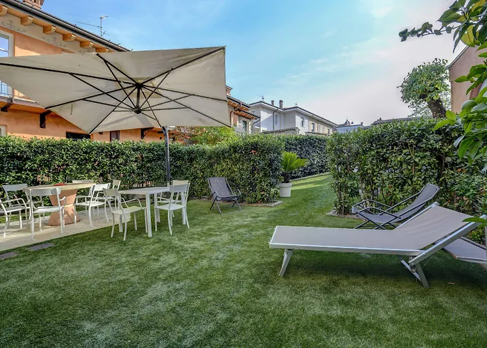 Apartmanhotel Barchi - &