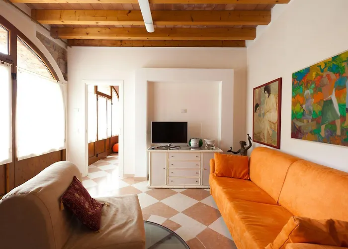 Barchi - & Apartmanhotel 4*