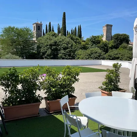Aparthotel Barchi - &