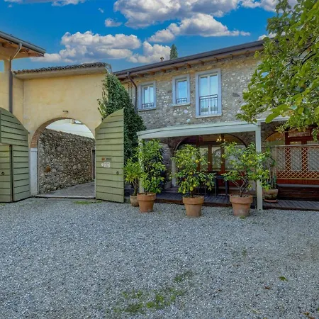 Aparthotel Barchi - &