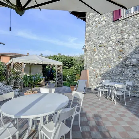 Barchi - & 2* San Felice del Benaco